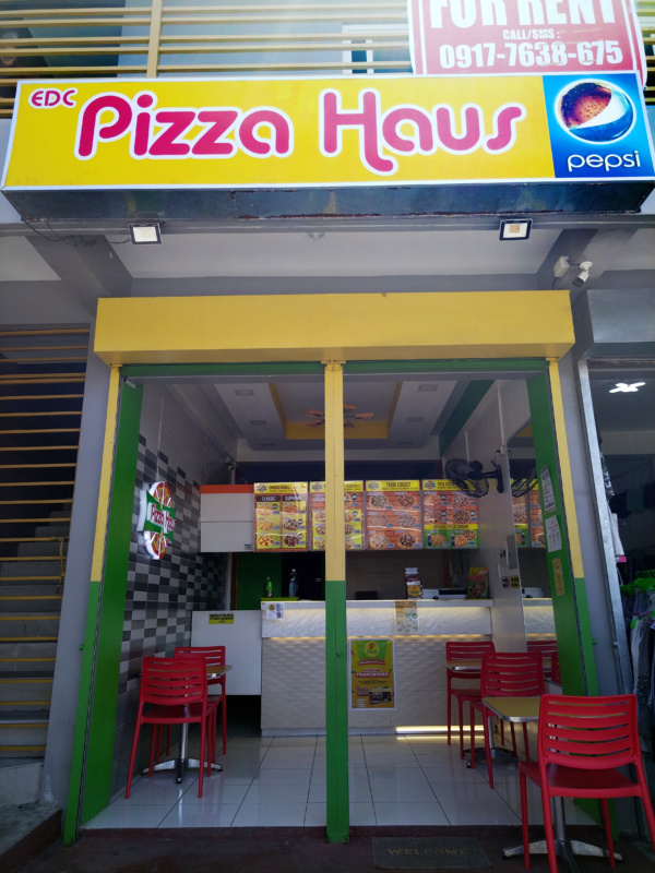 Pizza Haus Goa 1